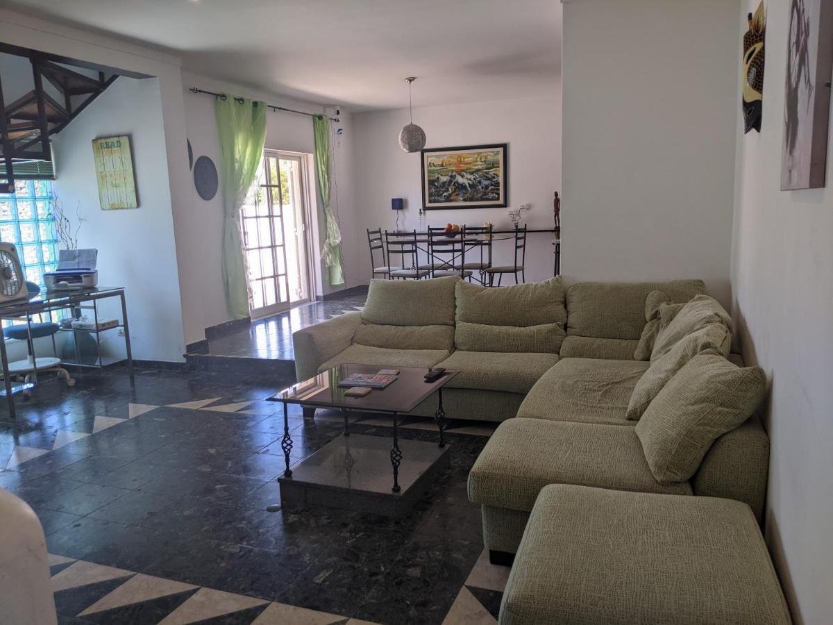 Dolphin House Hostel Φάρο Εξωτερικό φωτογραφία